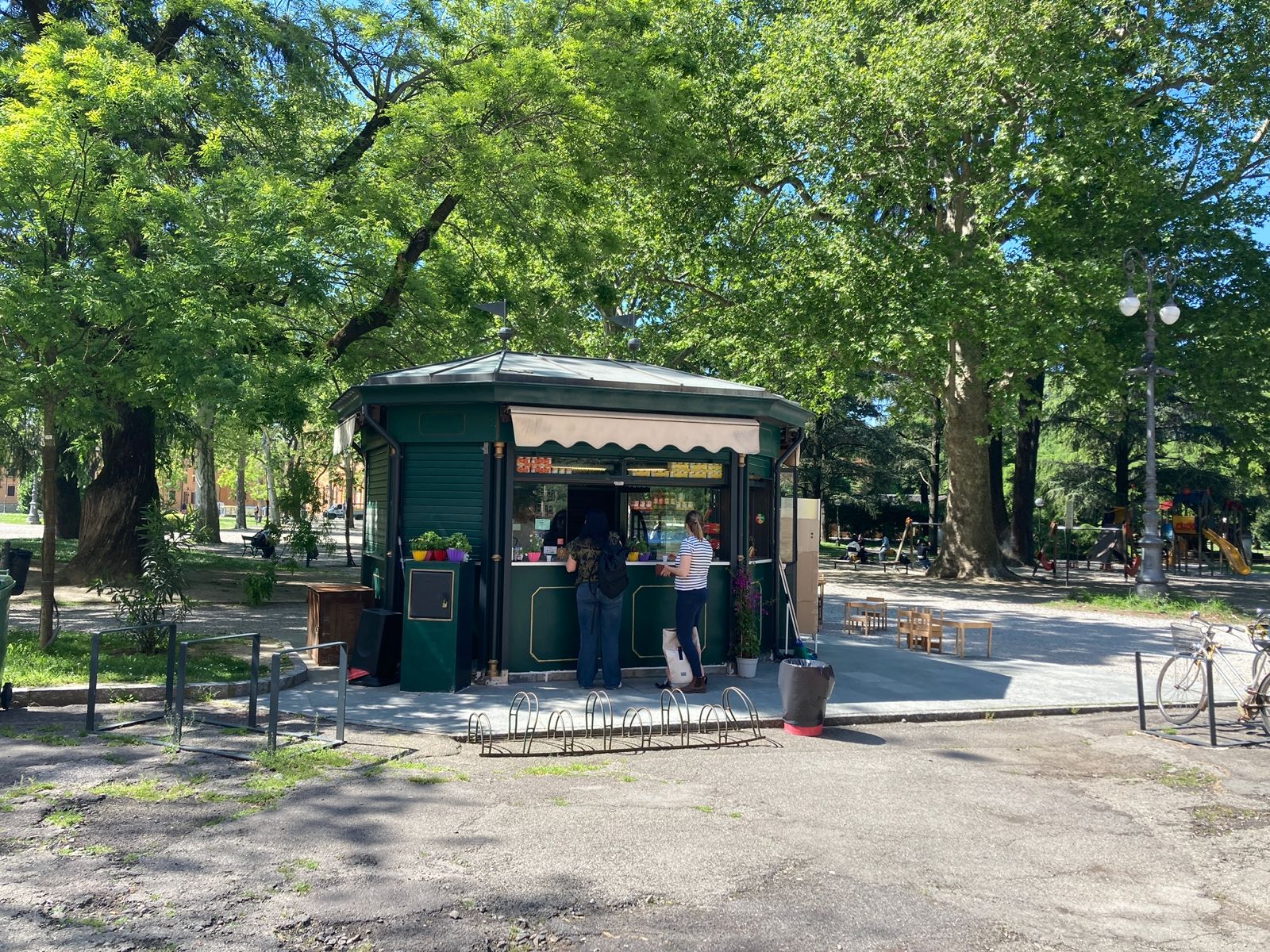 Giardini pubblici, terra di frontiera: “Qui la gente è stanca e ha paura”