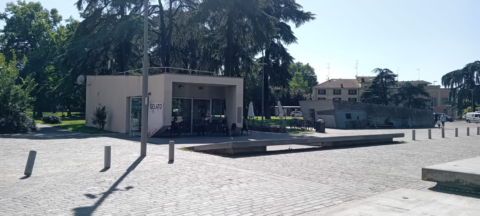 Il graffio. La curiosa storia del bar di Porta Santo Stefano