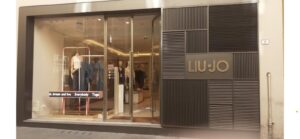La via Emilia che muore (chiude anche Liu Jo): rimedi subito e non visioni