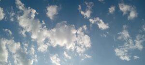 Il caldo torrido con le ore contate, da mercoledì previsti temporali